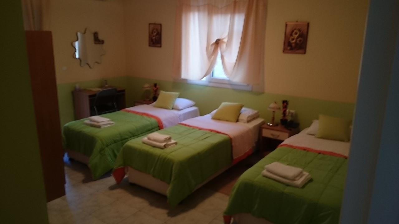 Hotel Konstantina Rodopoli Extérieur photo